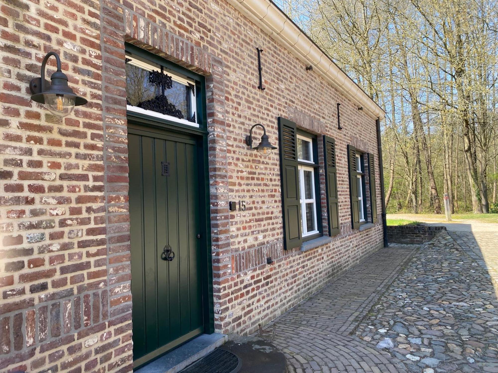 Hotel Landgoed De Hoogmolen Opglabbeek Exterior foto